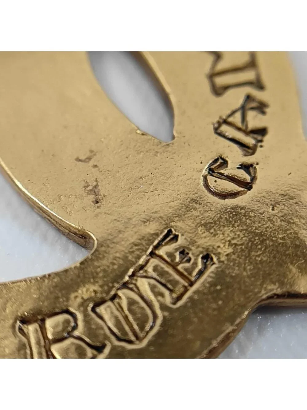 Chanel Brooch Gold CC Logo Vintage